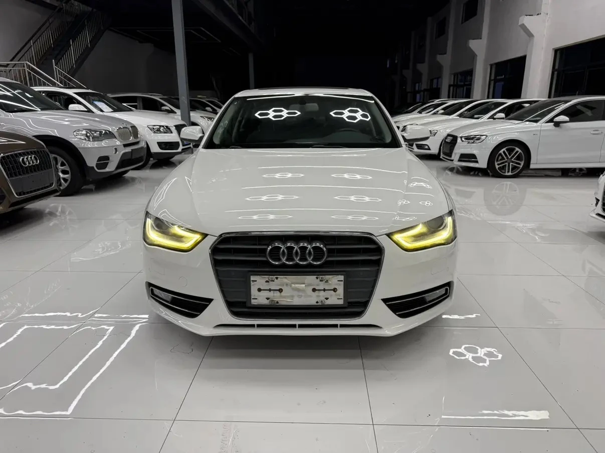 Audi A4L 35 TFSI Standard - exterior