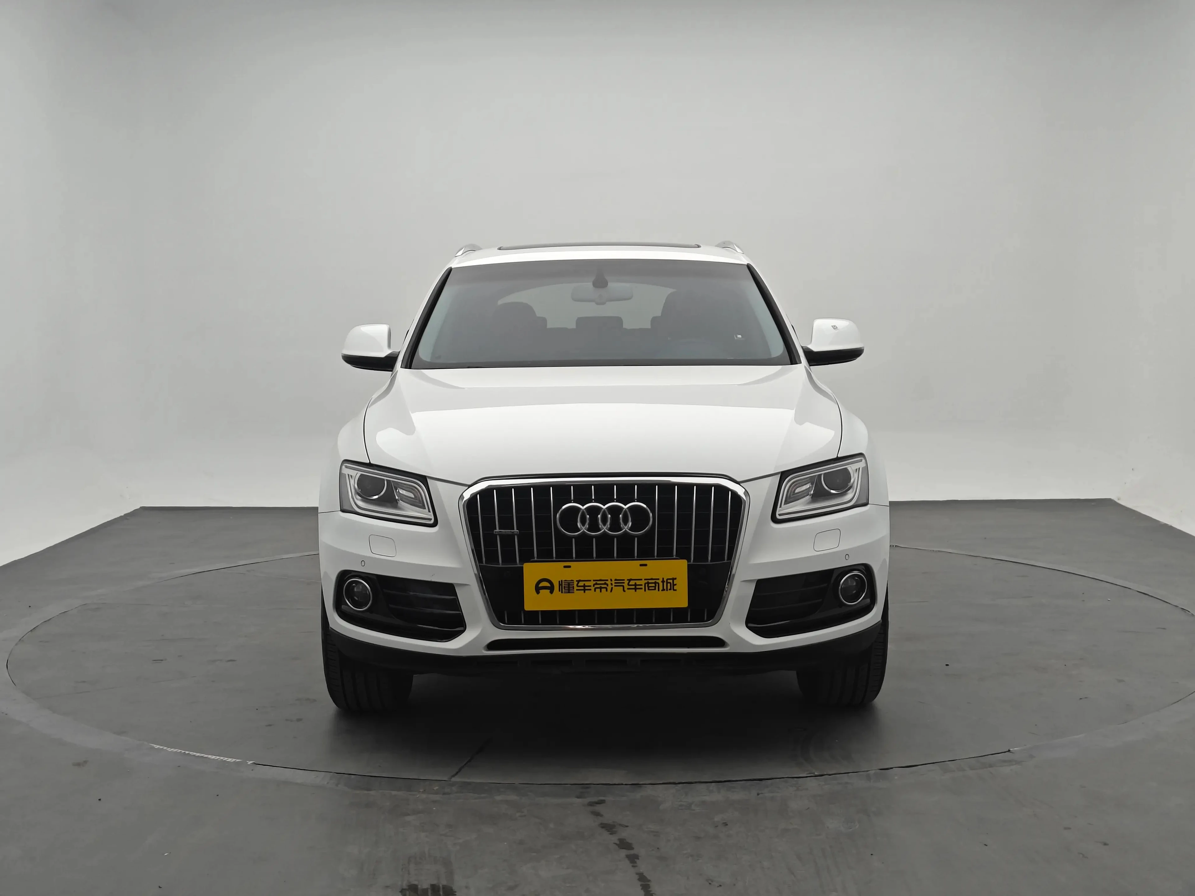 Audi Q5 40TFSI Technology - exterior