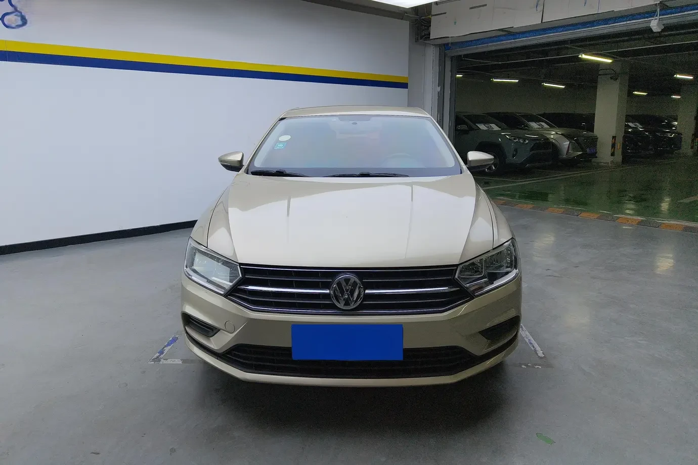 Volkswagen Bora 1.5L Automatic Trendline - exterior