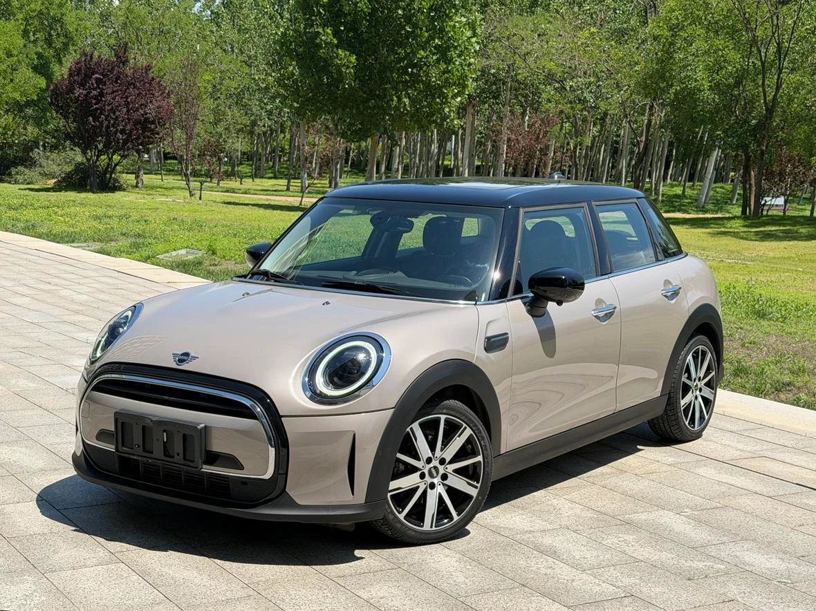 BMW MINI Cooper 1.5T (Artist Edition / 5-Door) - exterior
