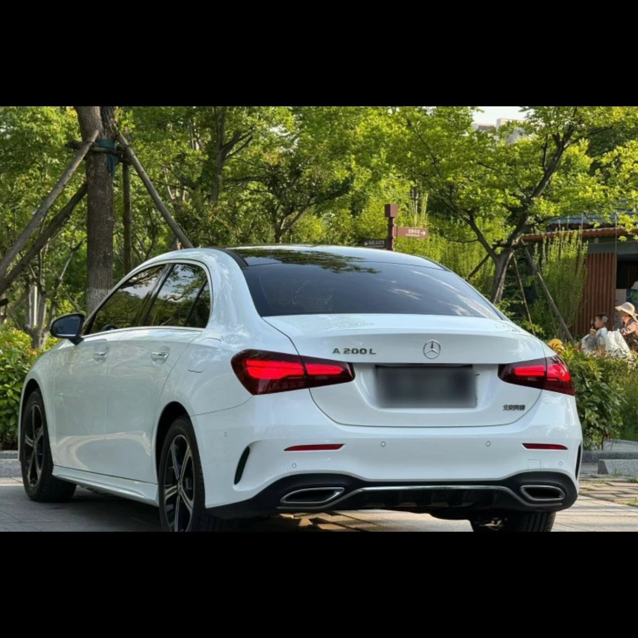 Mercedes-Benz A-Class 200L Style - exterior
