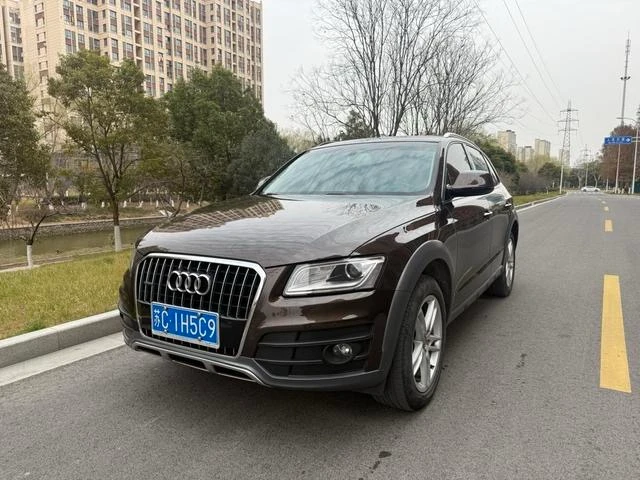Audi Q5 40TFSI Comfort