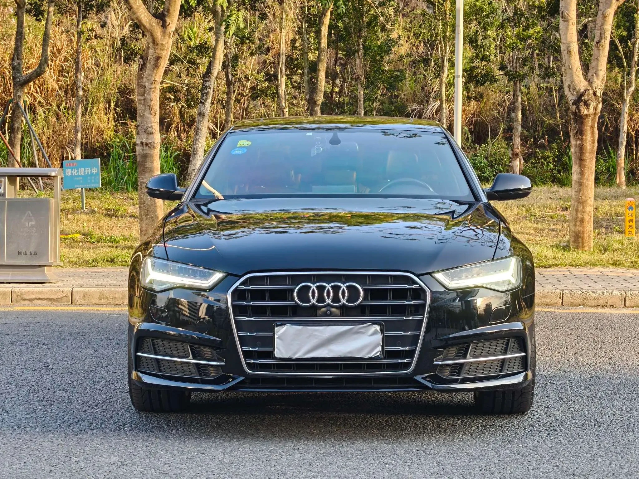 Audi A6L  45TFSI Sport - exterior