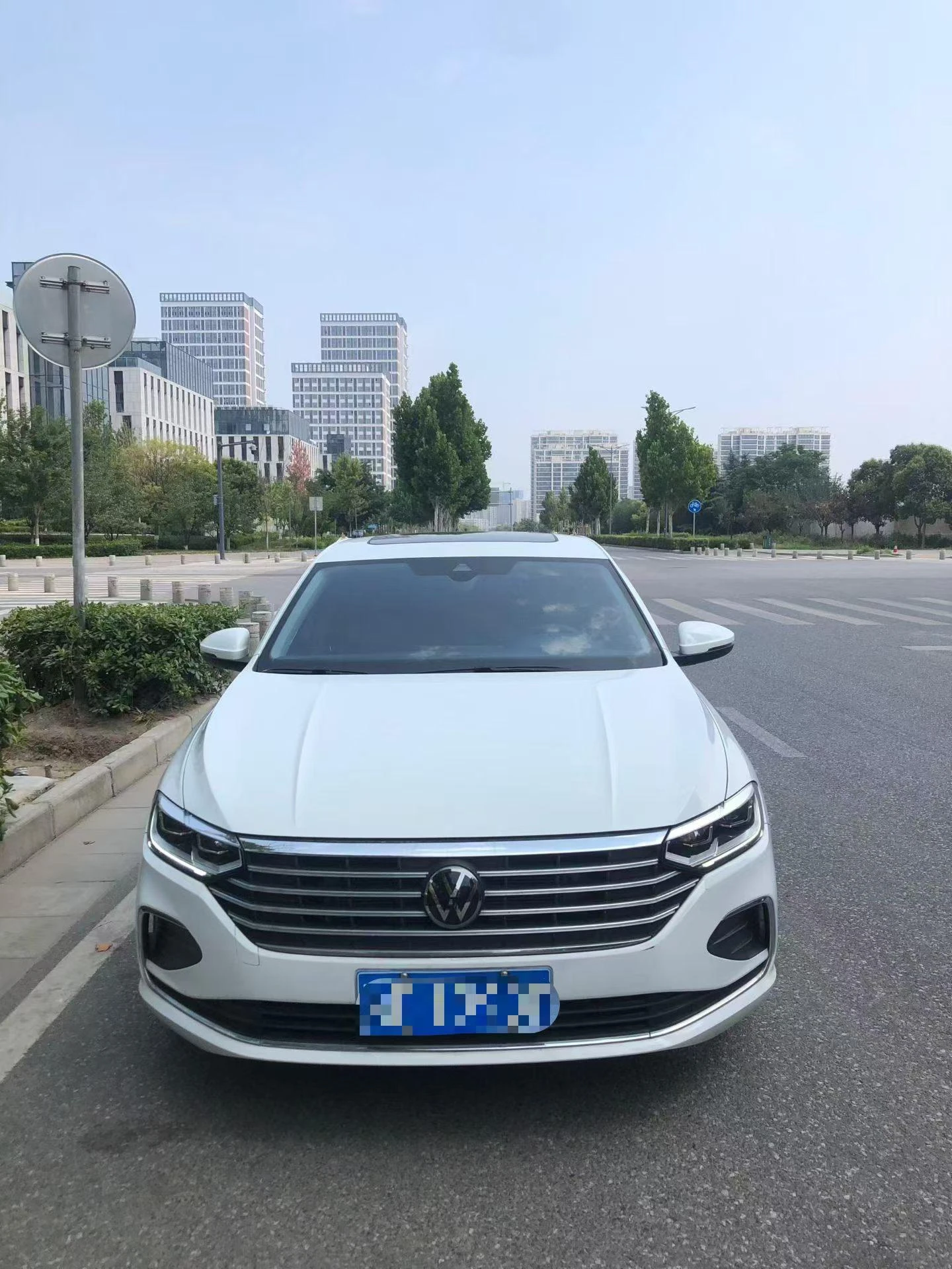 Volkswagen Lavida 300TSI DSG Starry Sky Full Comfort Edition - exterior