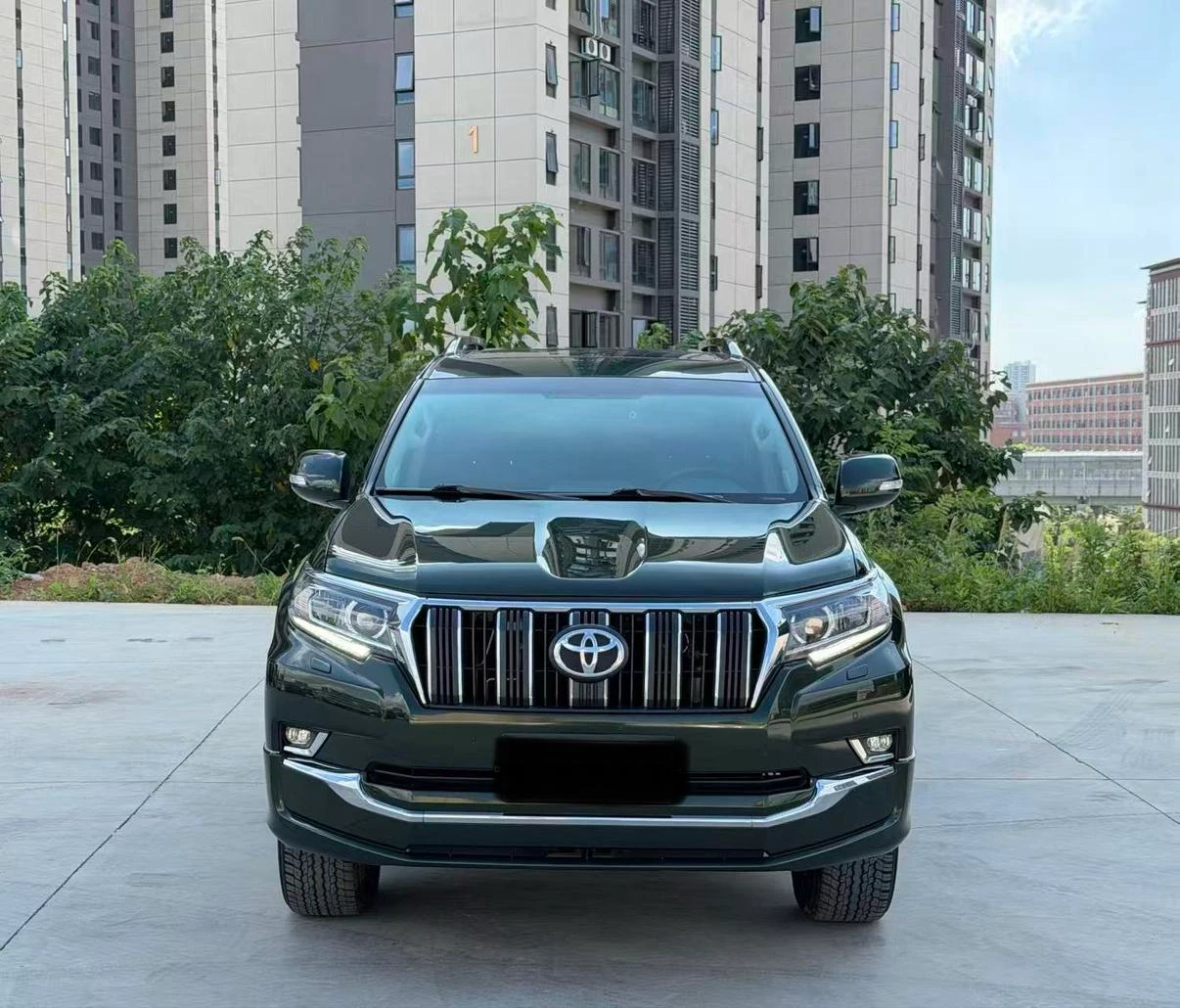 Toyota Prado - exterior