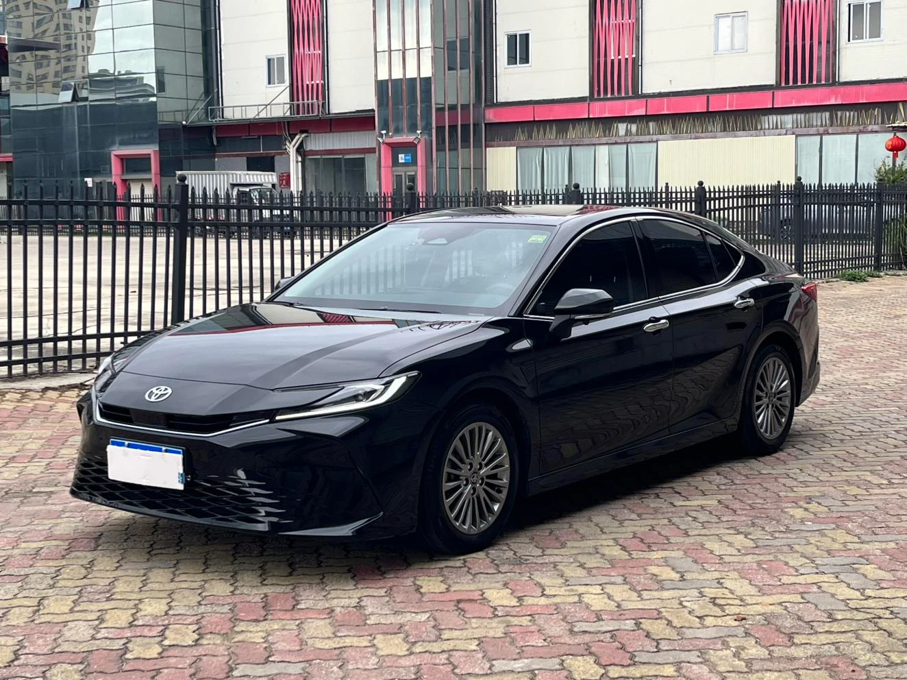 Toyota Camry 2.0GVP Luxury Edition