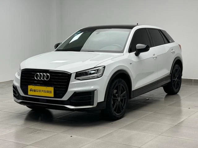 Audi Q2L 35 TFSI Fashion Dynamic