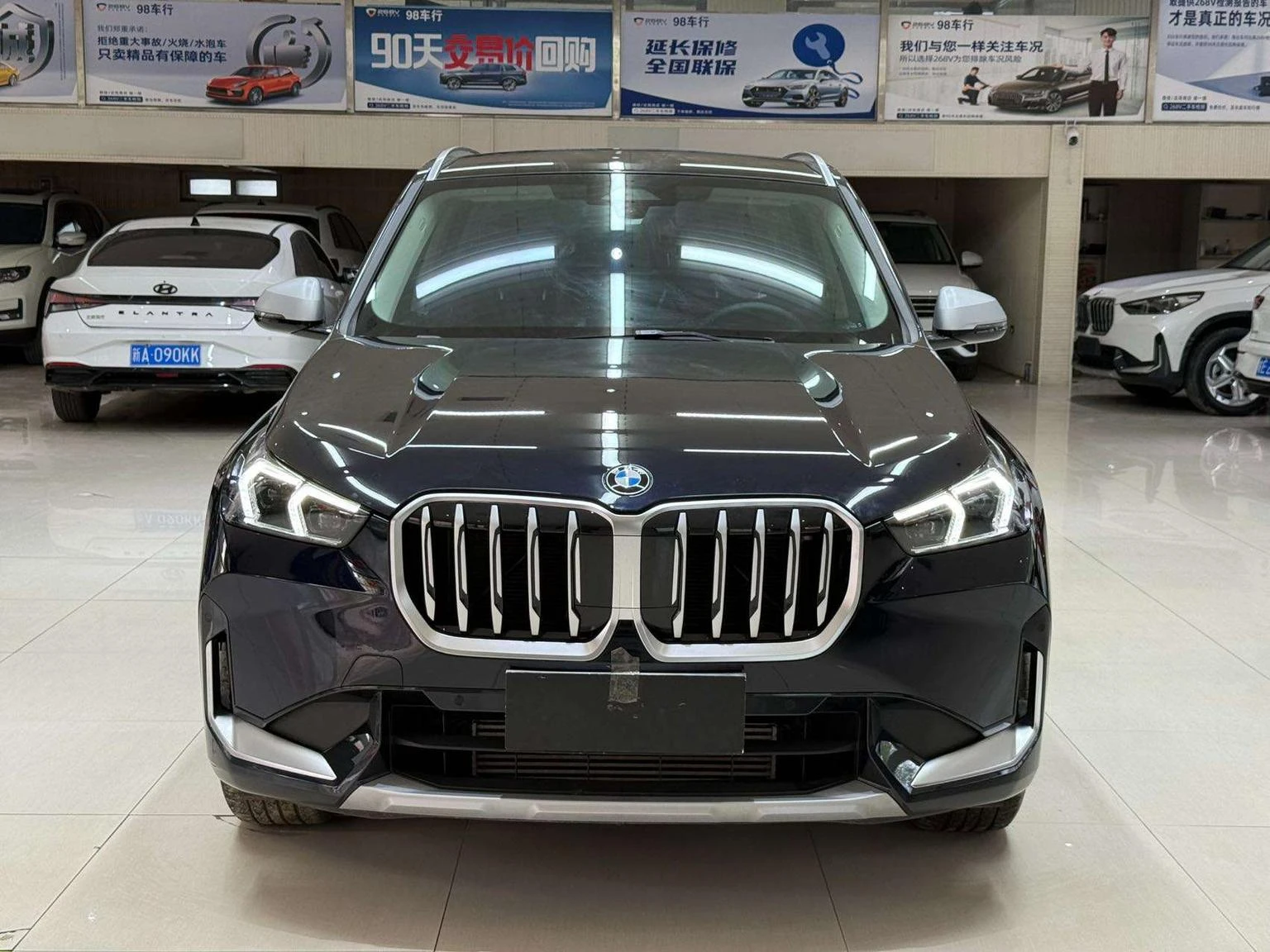 BMW X1 sDrive20Li X Design Package - exterior