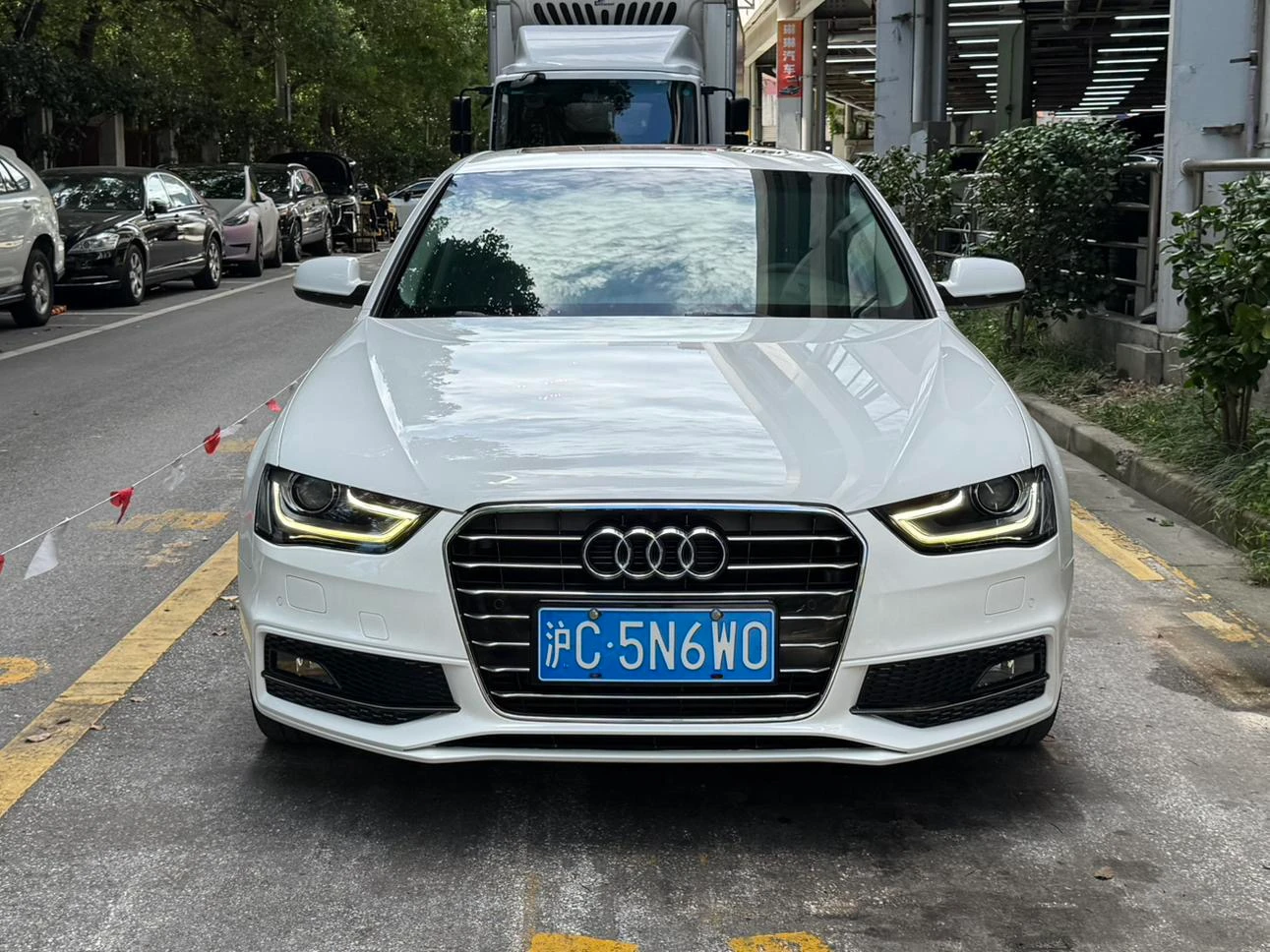 Audi A4L 35 TFSI Collector's Edition Comfort - exterior