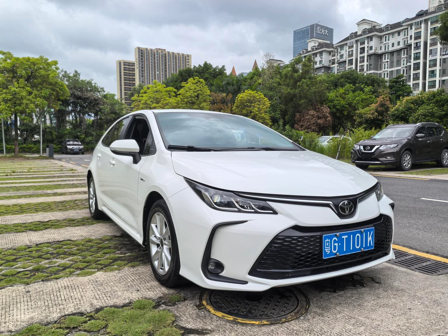 Toyota Corolla Intelligent Electric Hybrid 1.8L E-CVT Elite - exterior