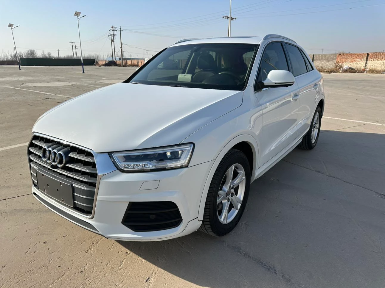 Audi Q3 35  30th Anniversary Edition - exterior