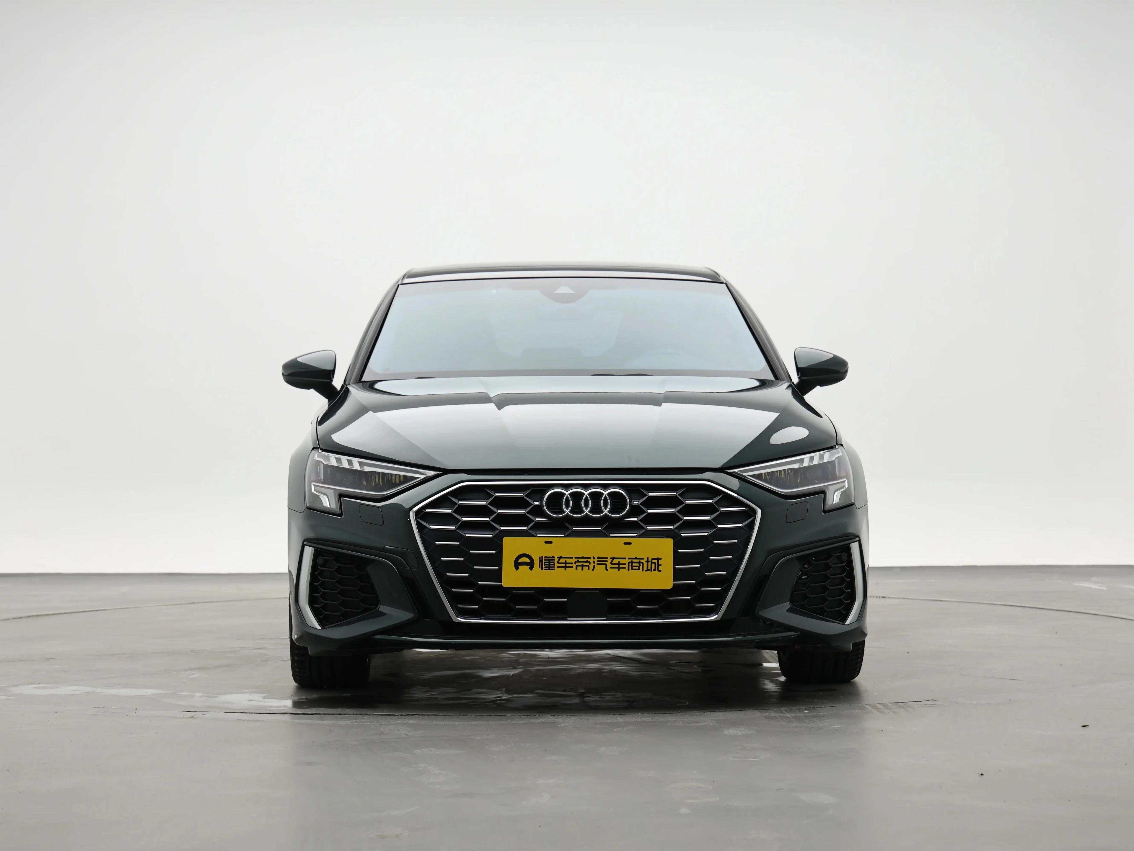 Audi A3 35 TFSI Fashion Sport Trim - exterior