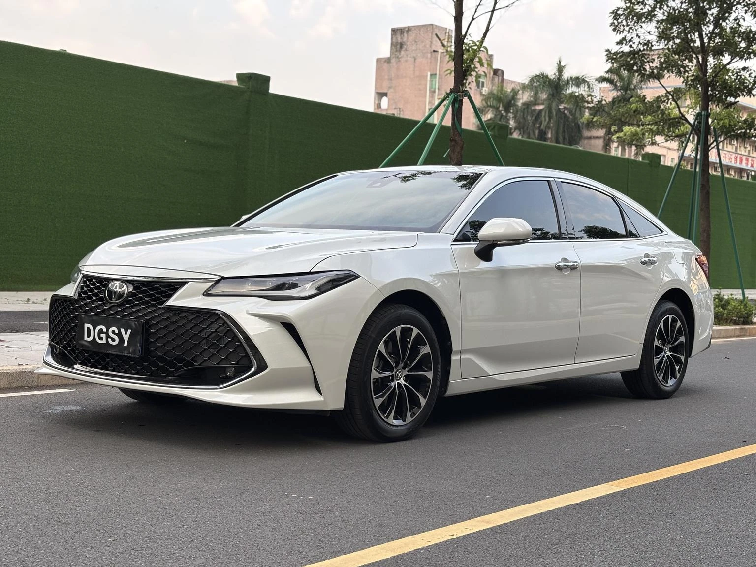 Toyota Avalon 2.5L Automatic Luxury Edition