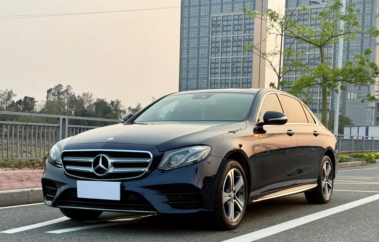 Mercedes-Benz E 200 L Sport Edition