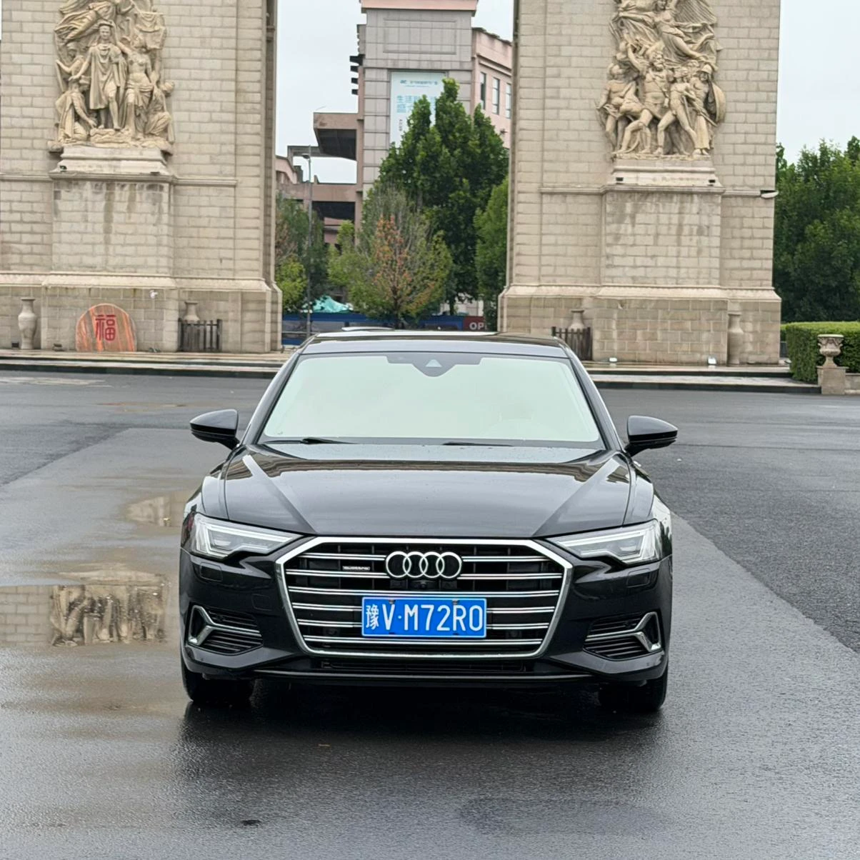 Audi A6L 55 TFSI quattro (Ultimate Elegant Trim) - exterior