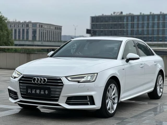 Audi A4L 40TFSI 