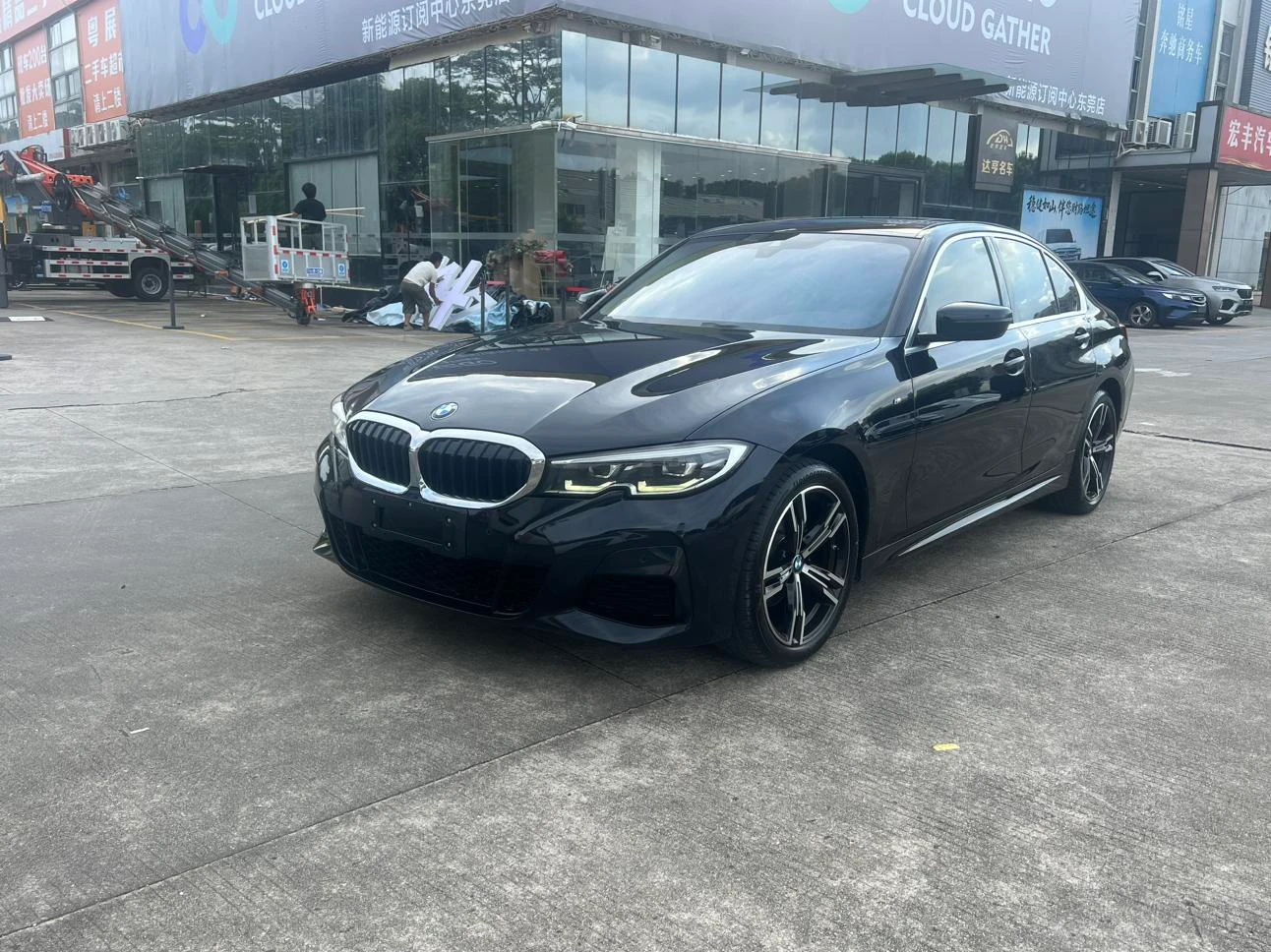 BMW 3 Series 325i M Sport Package - exterior