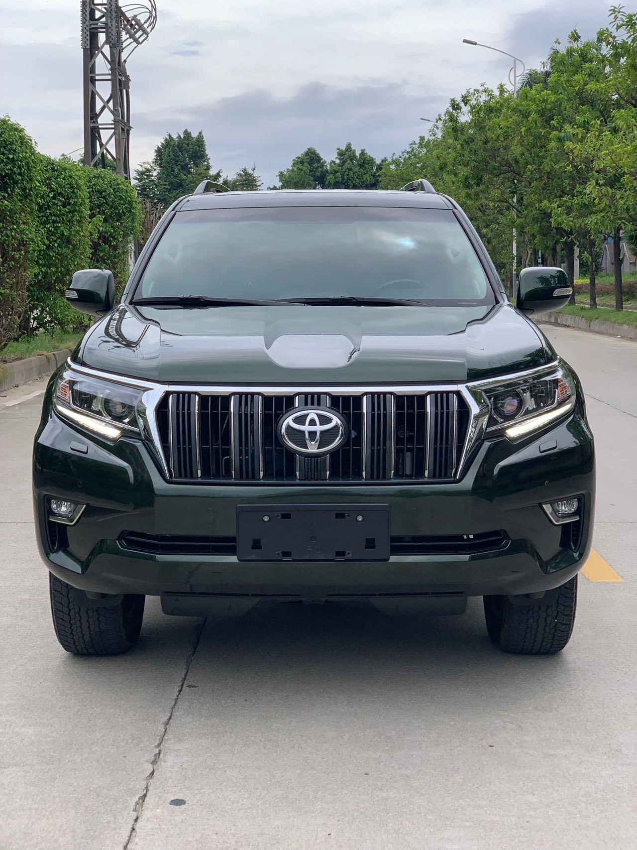Toyota Prado - exterior