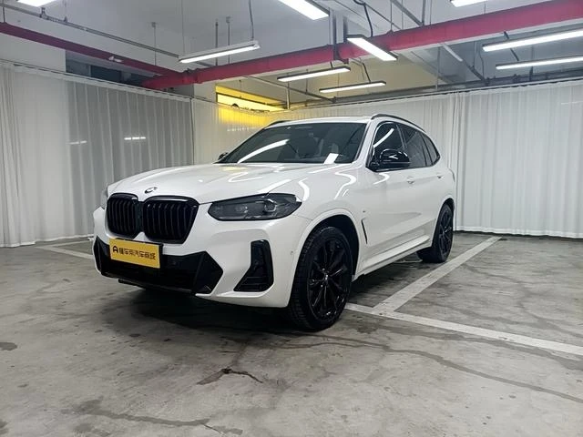 BMW X3 30i Luxury
