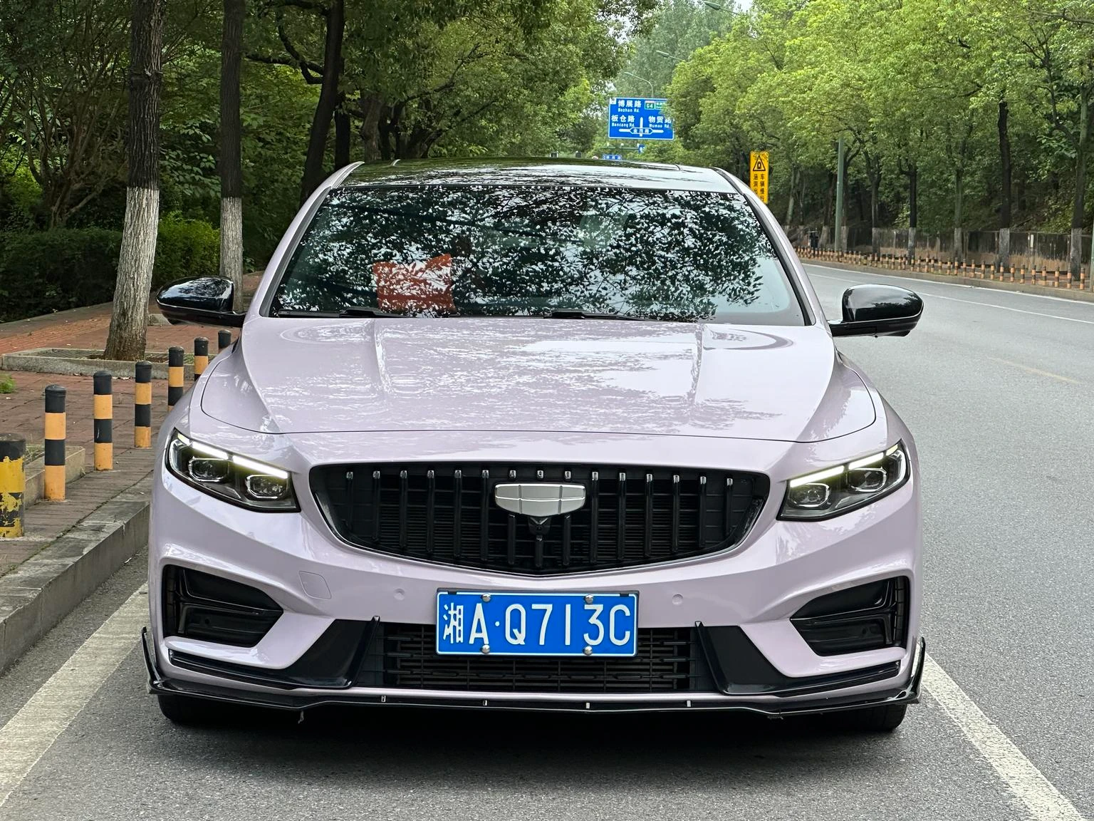 Geely Preface 1.5T Kunlun Edition - exterior