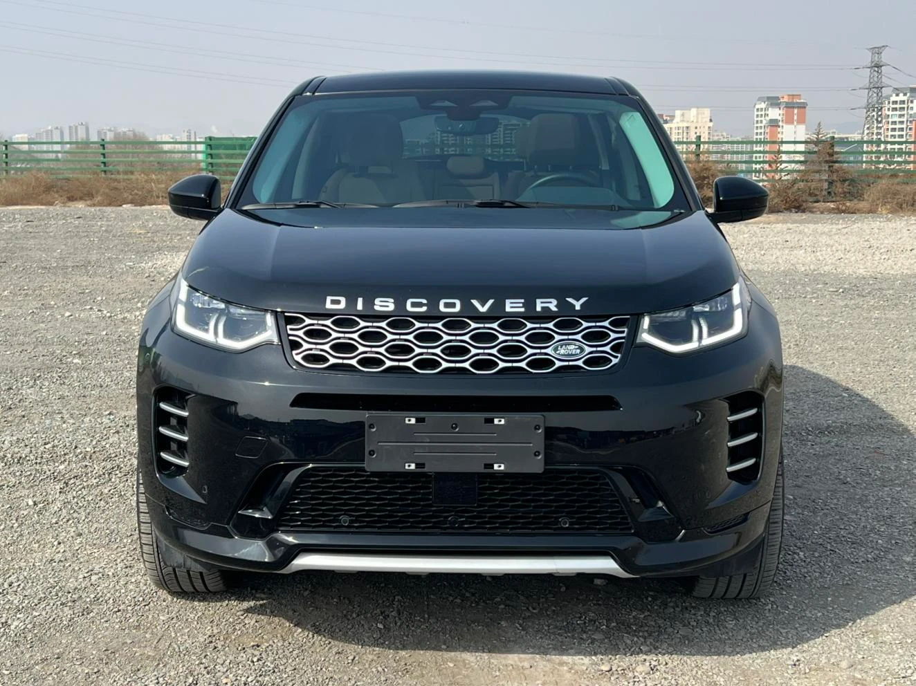Land Rover Discovery Sport 249PS R-Dynamic SE Performance Tech Edition - exterior