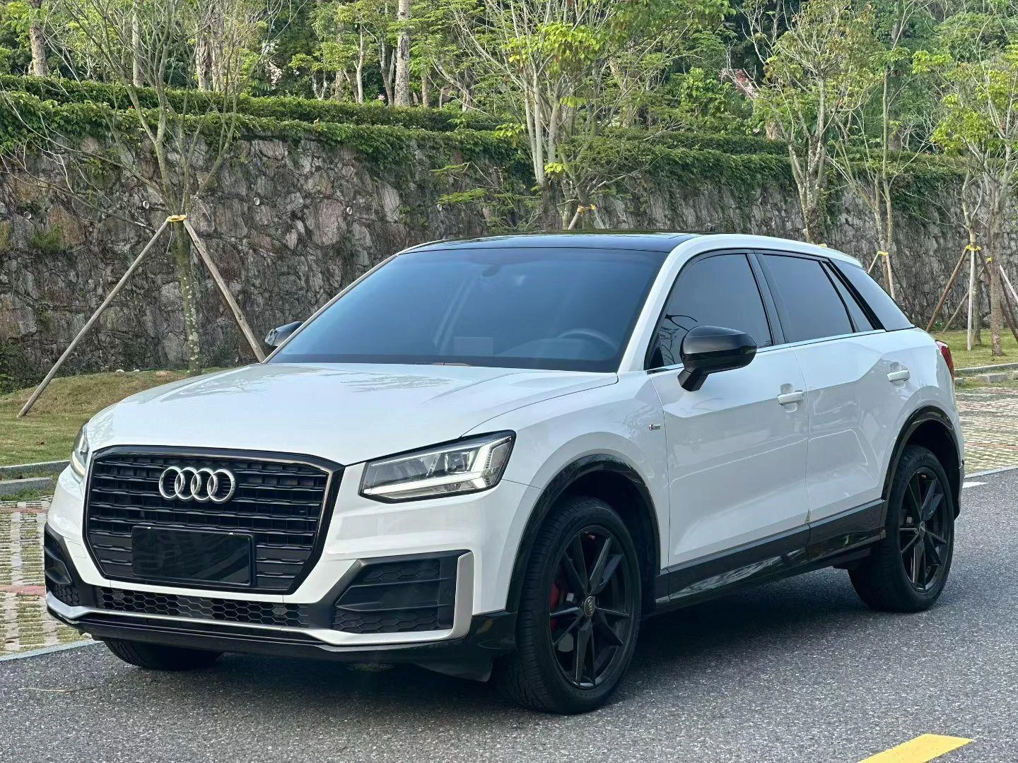 Audi Q2L 35 TFSI Progressive Dynamic