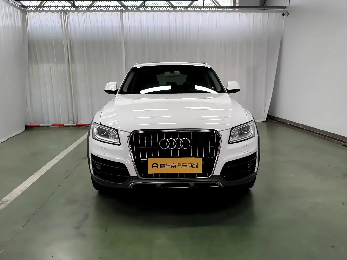 Audi Q5 40 TFSI Collector's Edition - exterior