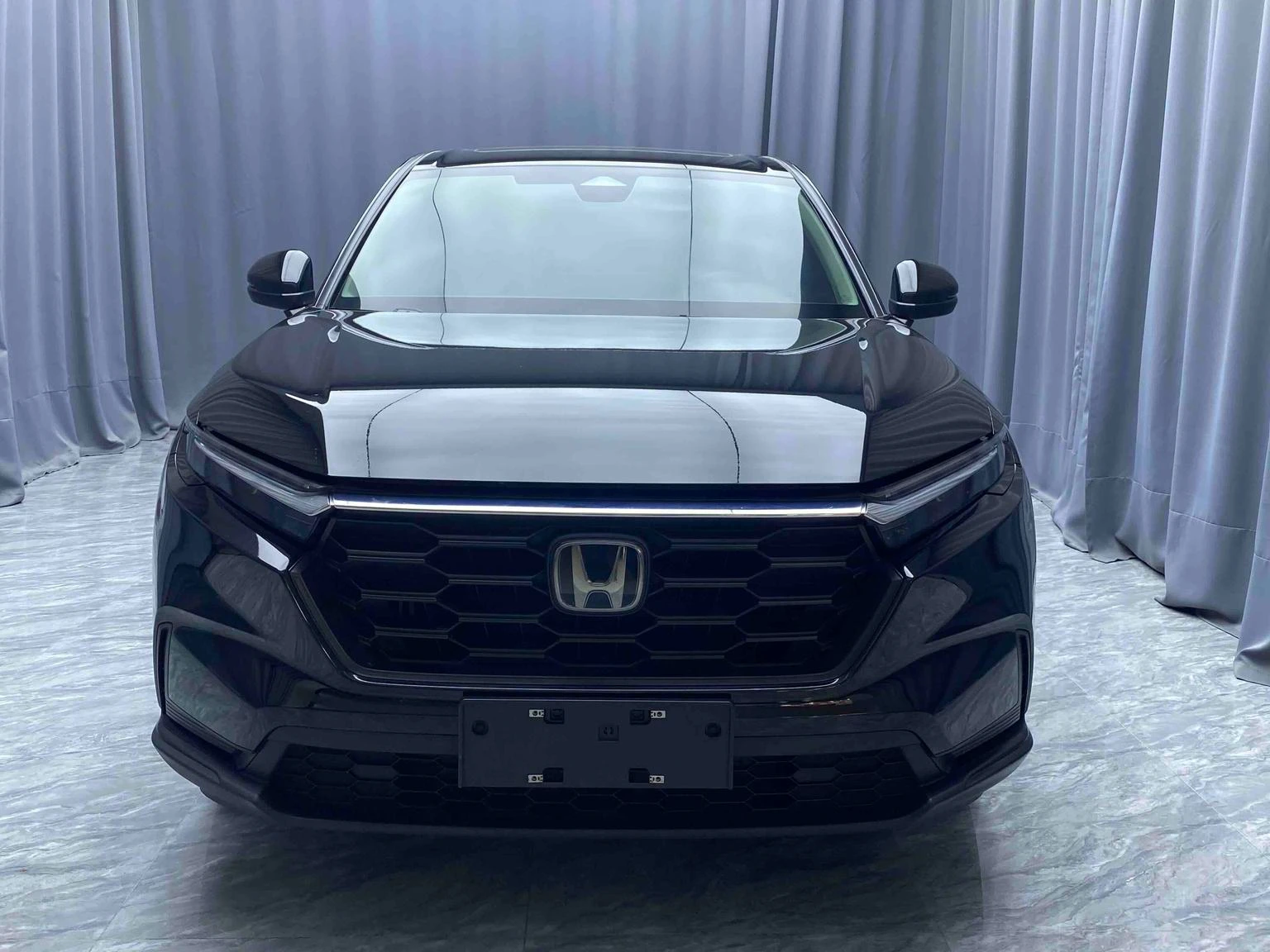 Honda CR-V 240 Turbo CVT 2WD Fengshang - exterior