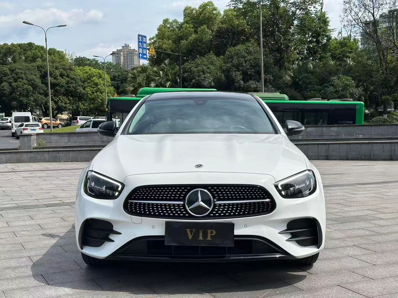 Mercedes-Benz E-Class E260 Sport Edition - exterior