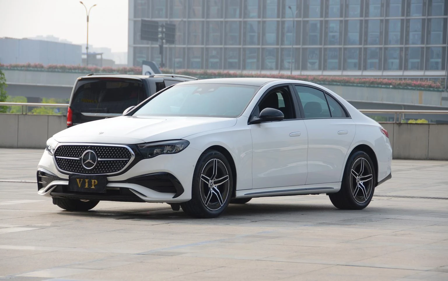 Mercedes-Benz E-Class E260 Sport Edition - exterior