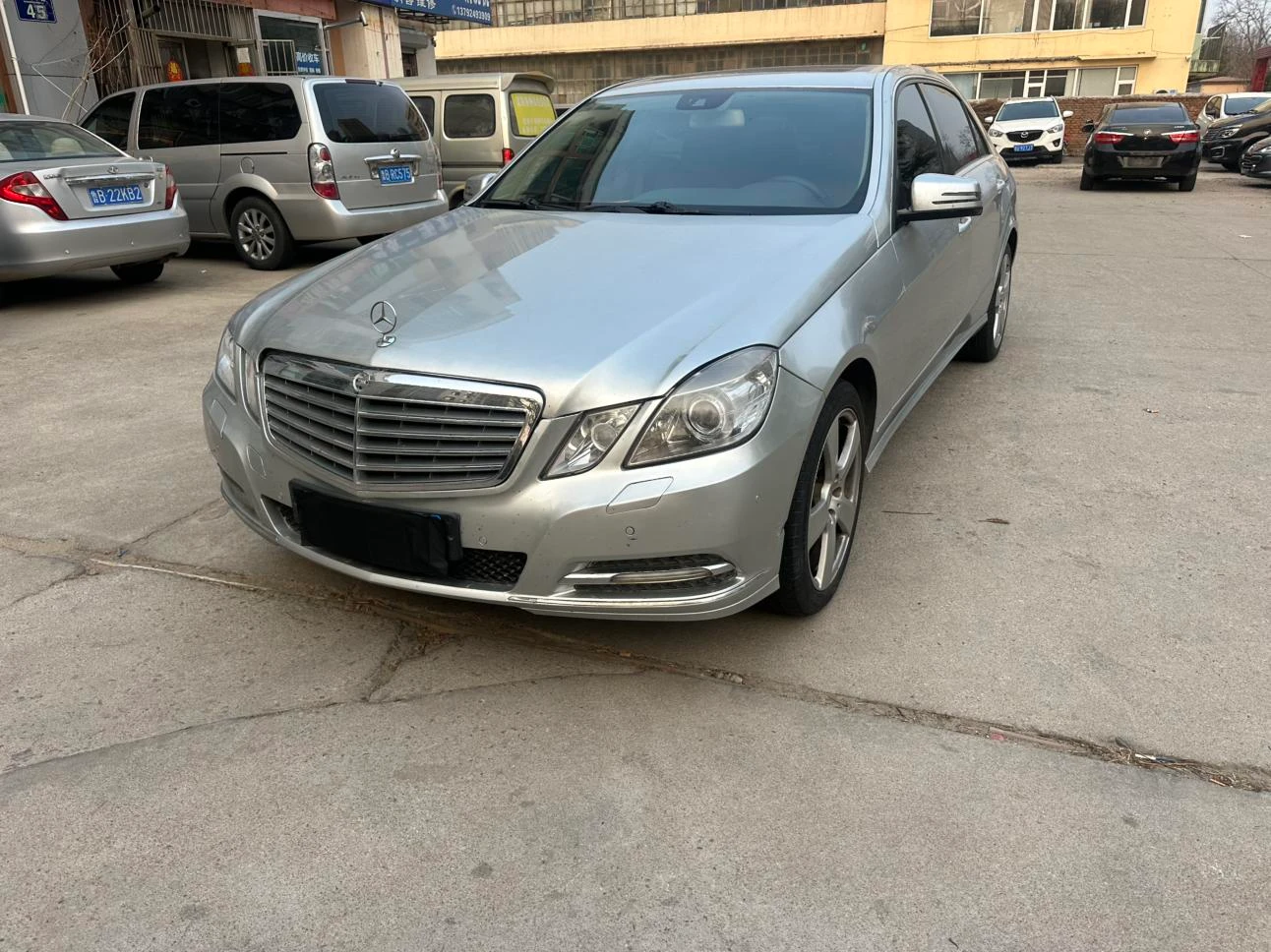 Mercedes-Benz E-Class E300L