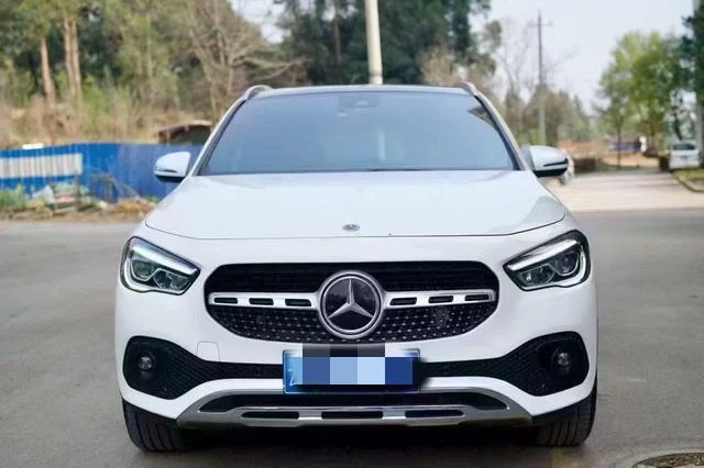 Mercedes-Benz GLA-Class GLA220 - exterior