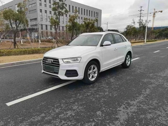 Audi Q3L 30 TFSI Fashion Trim