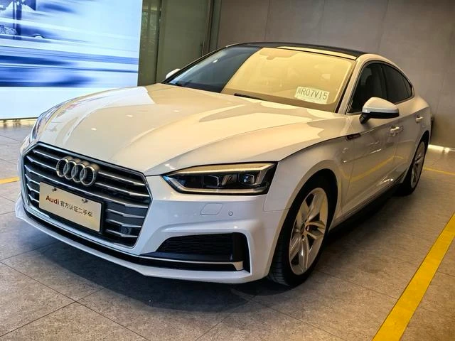 Audi A5 45TFSI Fashion Line