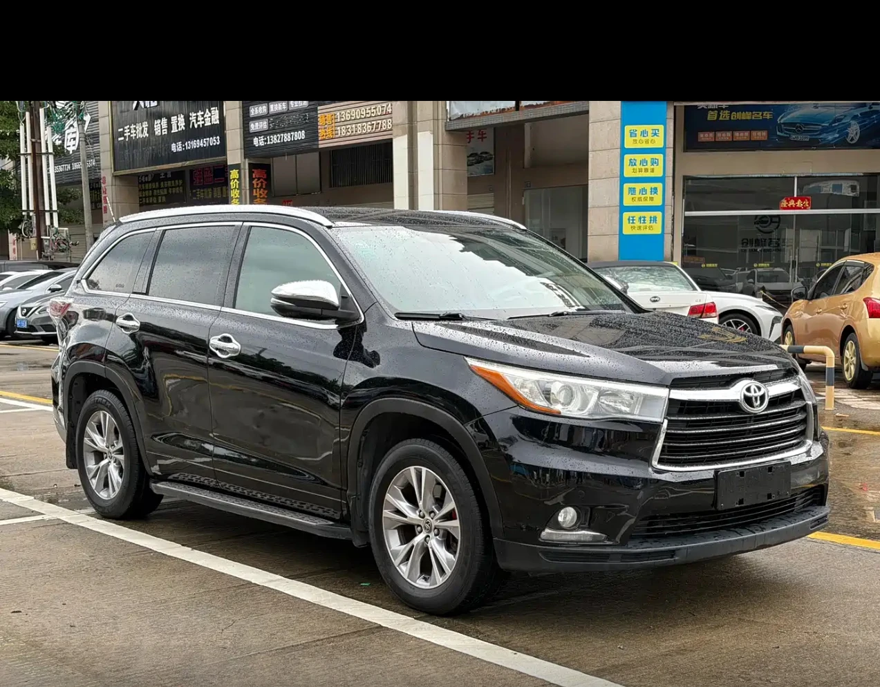 Toyota Highlander 4WD (Elite Trim / 7-Seater) - exterior
