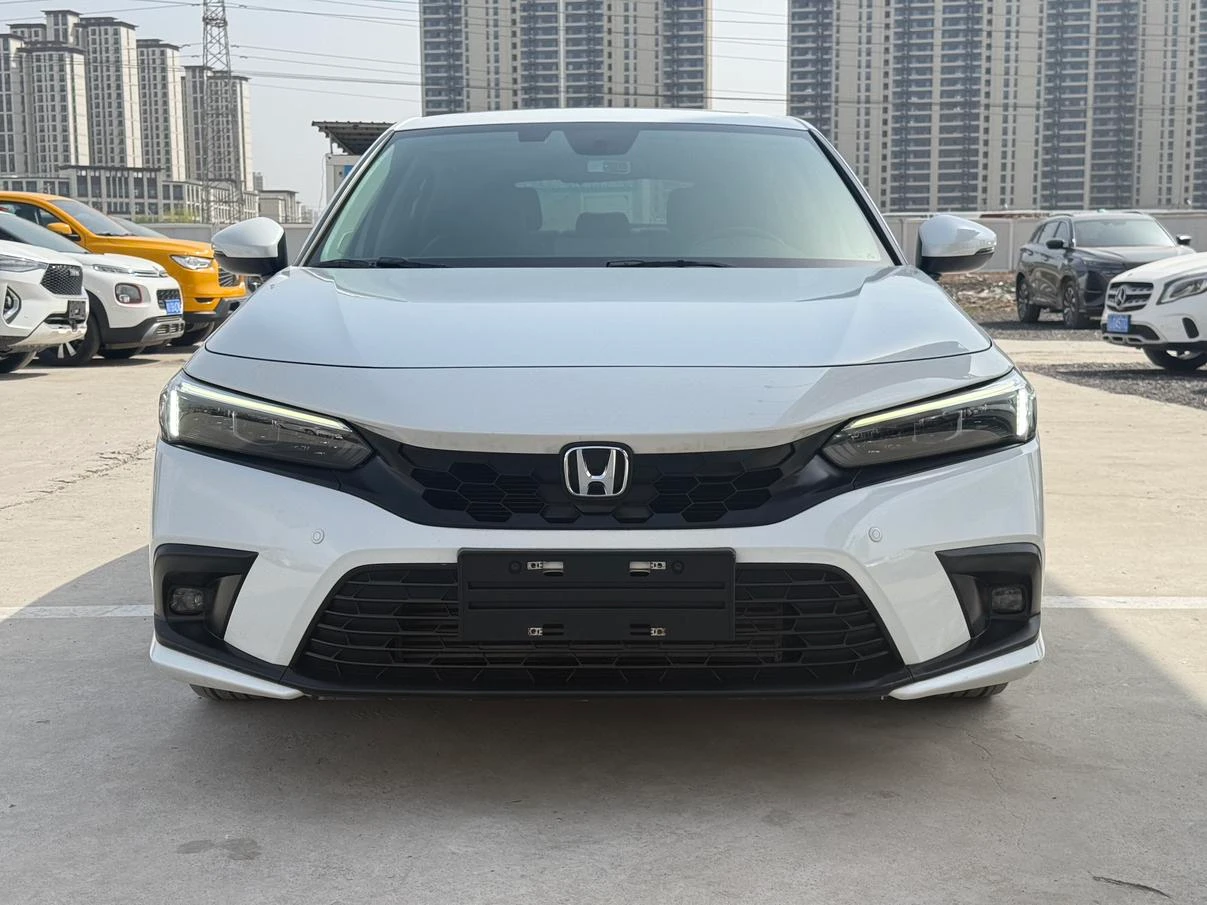 Honda Civic HATCHBACK 240TURBO CVT  - exterior
