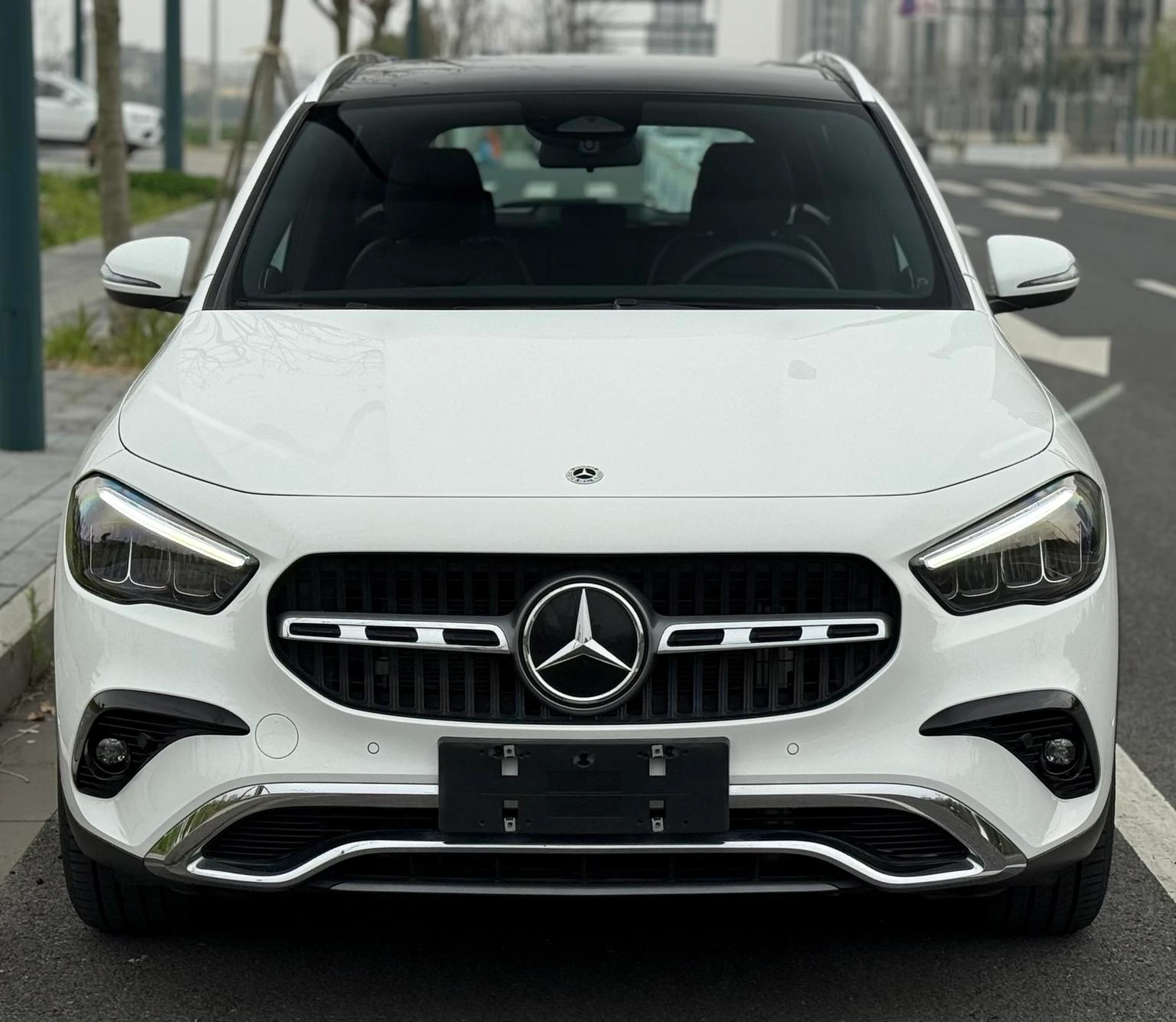 Mercedes-Benz GLA Class GLA 220 - exterior
