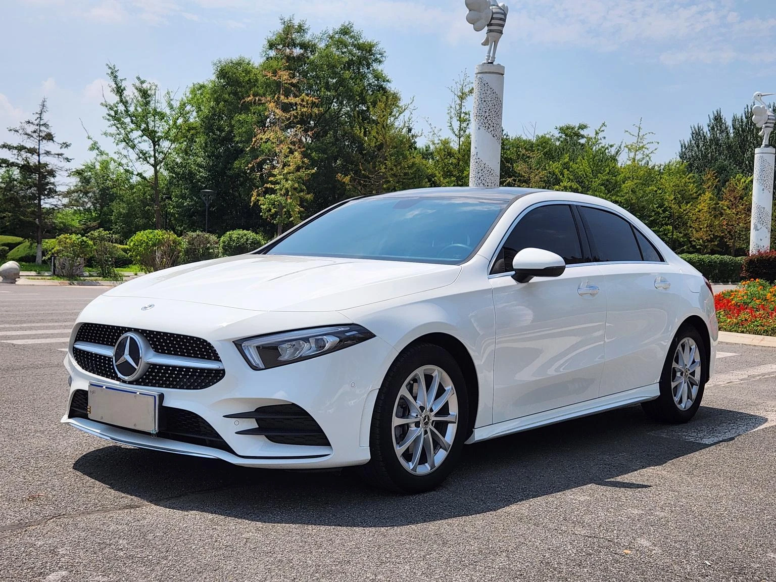 Mercedes-Benz A-Class A200 L Sport Edition - exterior
