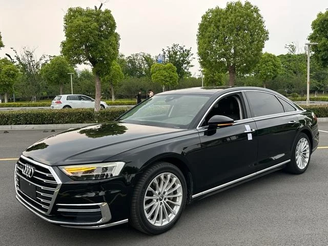 Audi A8L 55 TFSI Launch Edition Premium Trim