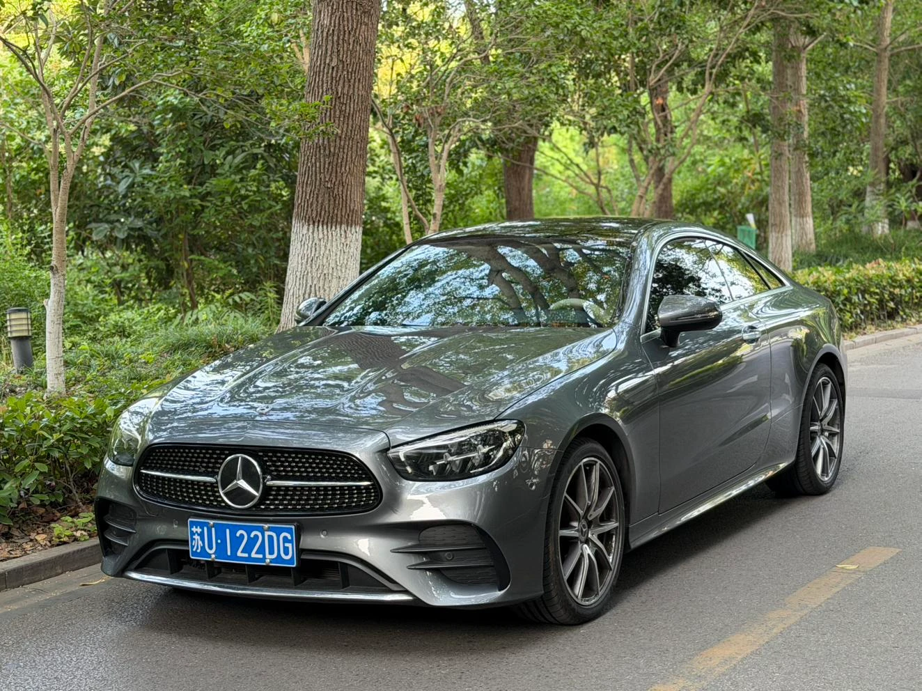 Mercedes-Benz E-Class E260 Coupe