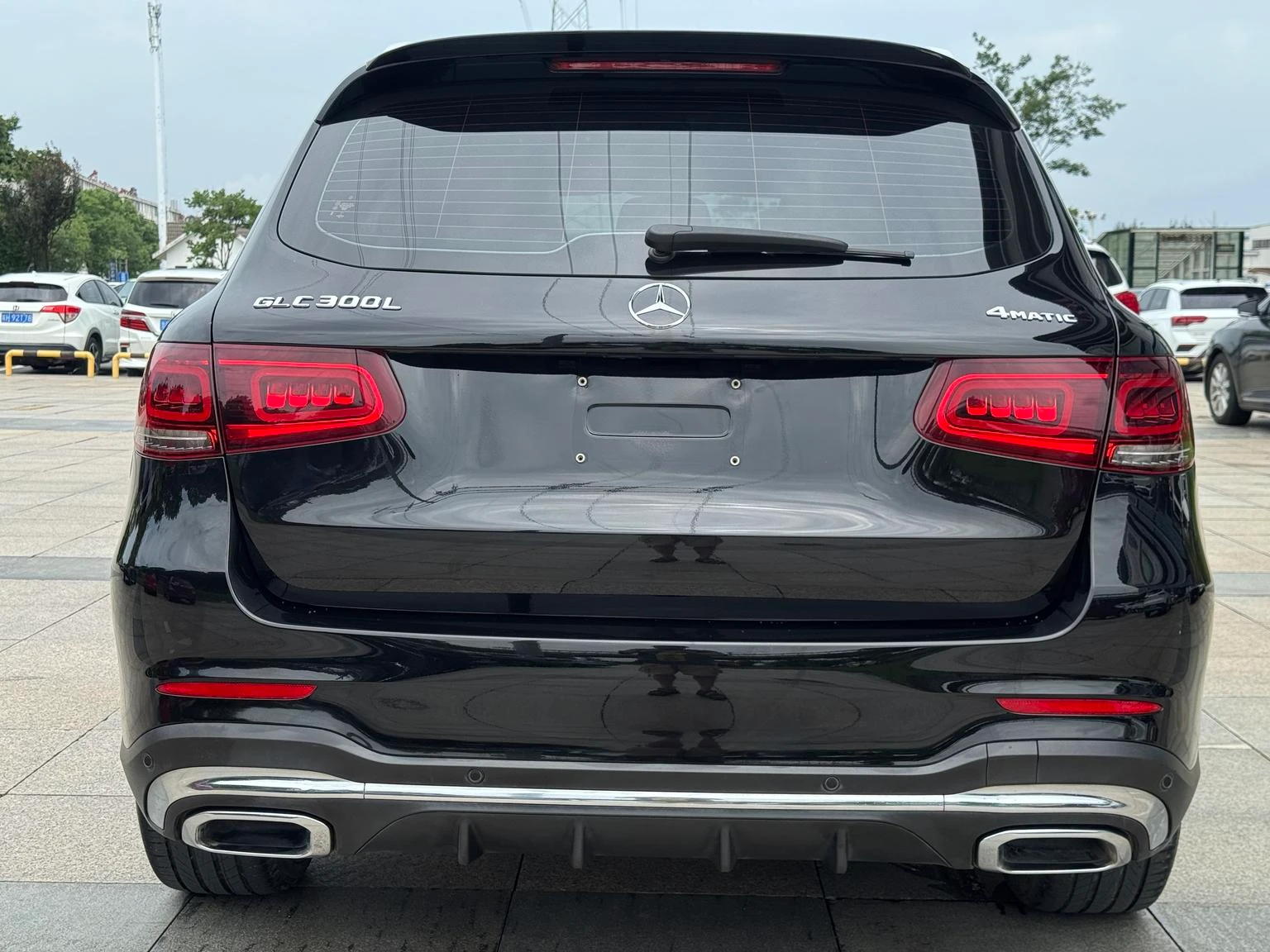Mercedes-Benz GLC-class 260 L 4MATIC Dynamic - exterior