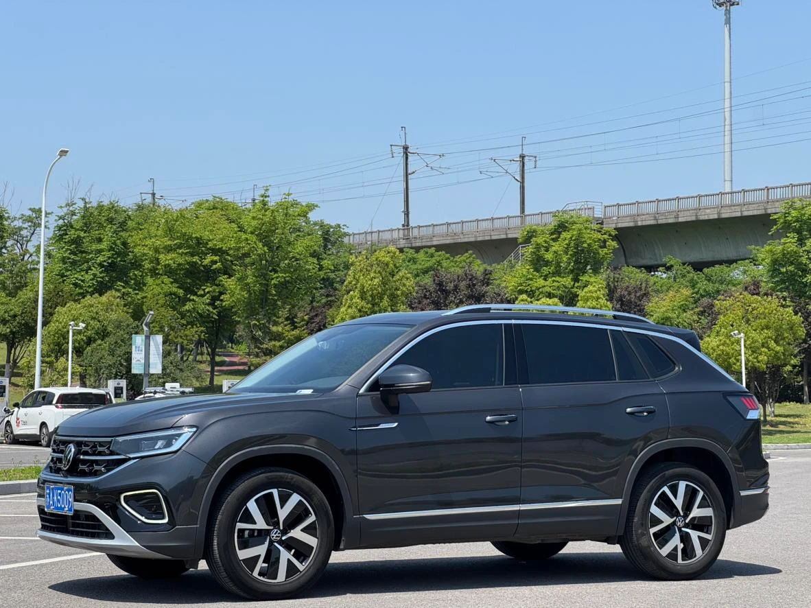 Volkswagen Tayron 330TSI Two-Wheel Drive Luxury Plus Advanced Edition