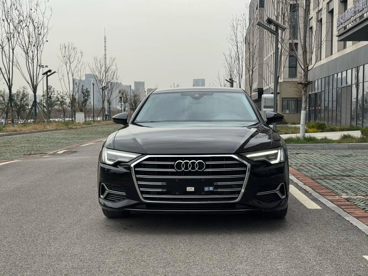 Audi A6L 40 TFSI - exterior