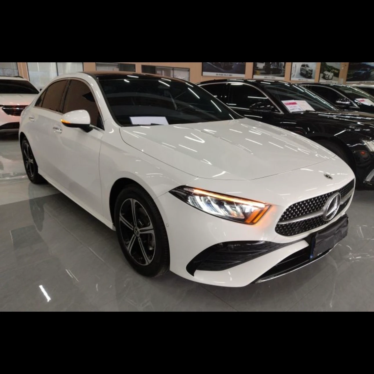 Mercedes-Benz A-Class A200L Fashion - exterior