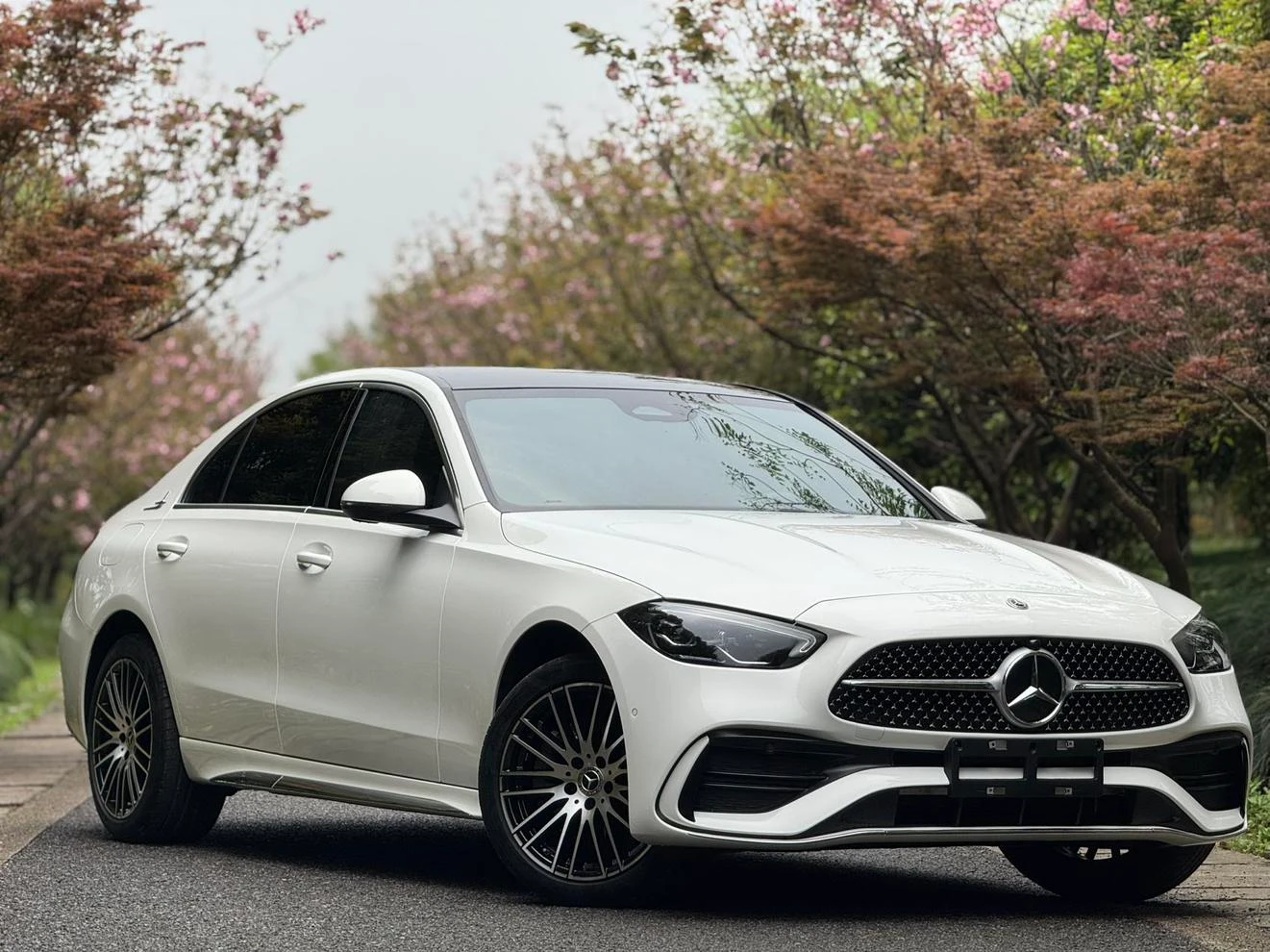Mercedes-Benz C-Class C 260 L Facelift Sport Edition - exterior