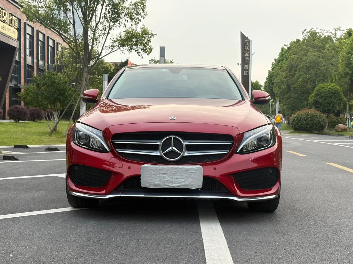 Mercedes-Benz C 200 L Sport - exterior
