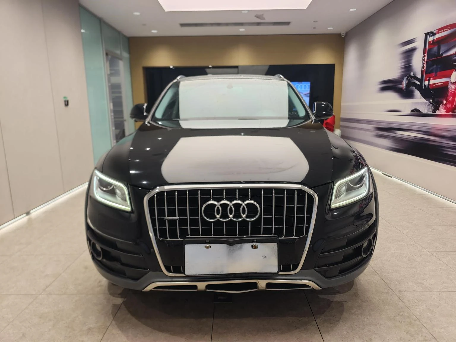Audi Q5 Collector's Edition 40 TFSI Technology - exterior