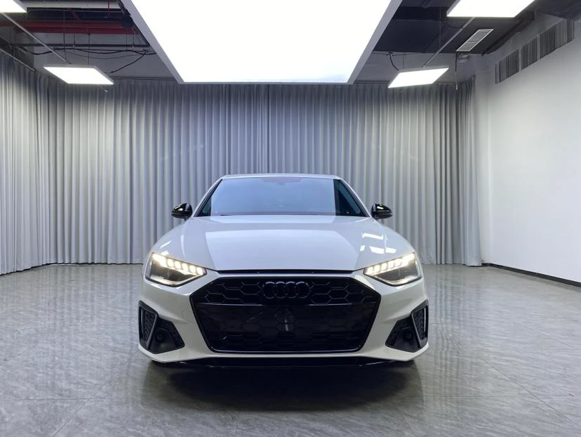 Audi A4L 45 TFSI (Luxury Dynamic Trim) - exterior