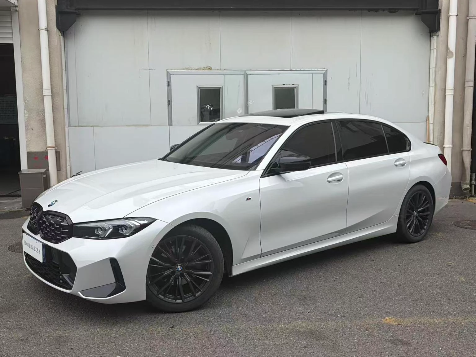 BMW 3 Series 325Li M Sport Night Package