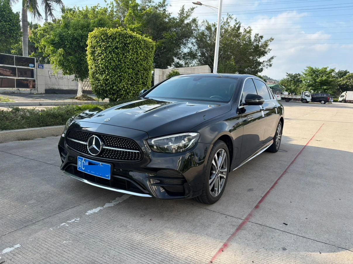 Mercedes-Benz E-Class 260 L(Sport Sedan)